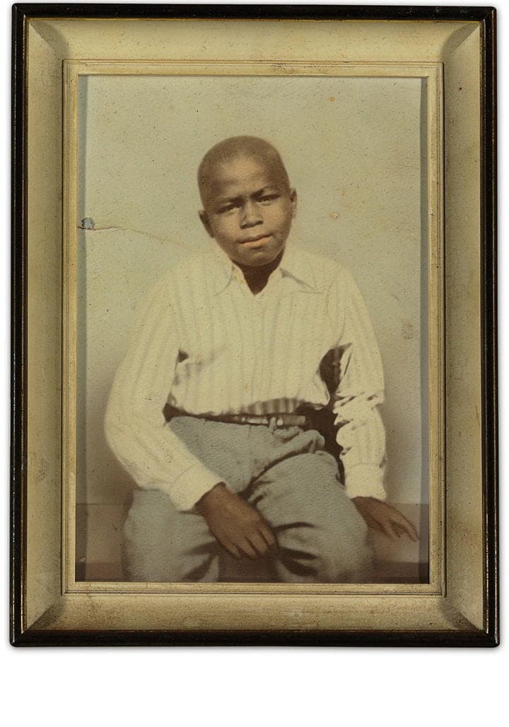 Fotografía de infancia del fallecido cantante James Brown. (Archivo)