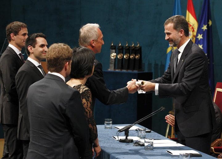 Actualmente está presidida por el biólogo celular Peter Gruss y sus institutos participan, además, en unos 2,000 proyectos de cooperación con casi 6,000 socios en más de cien países, entre ellos España, donde opera el observatorio astronómico de Calar Alto (Almería), junto al Consejo Superior de Investigaciones Científicas. (ARCHIVO)