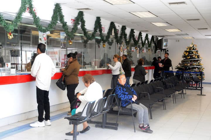 Más caros. Los servicios de agua potable subirán en enero de 2014 en Torreón.