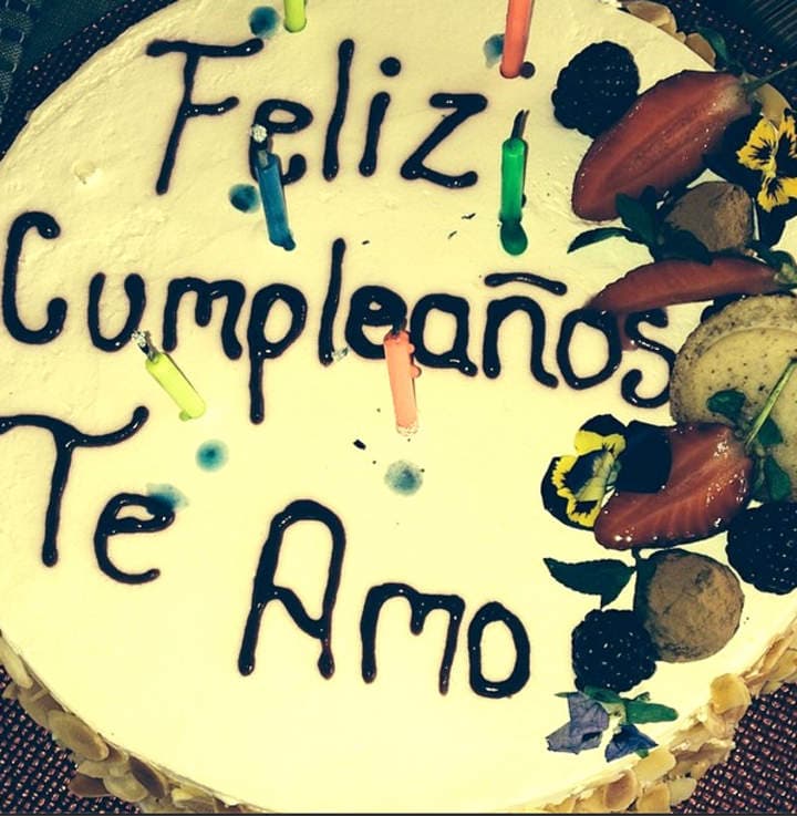 Anahí, por su parte, compartió a través de Instagram el pastel de cumpleaños que le regaló a su novio. (Instagram)