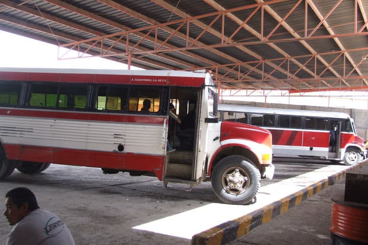 Paralizada. Durante este período vacacional se paraliza la actividad en la central de autobuses.