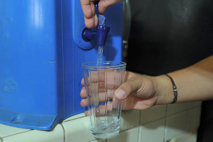 Por queja. Harán análisis del agua Electropura.