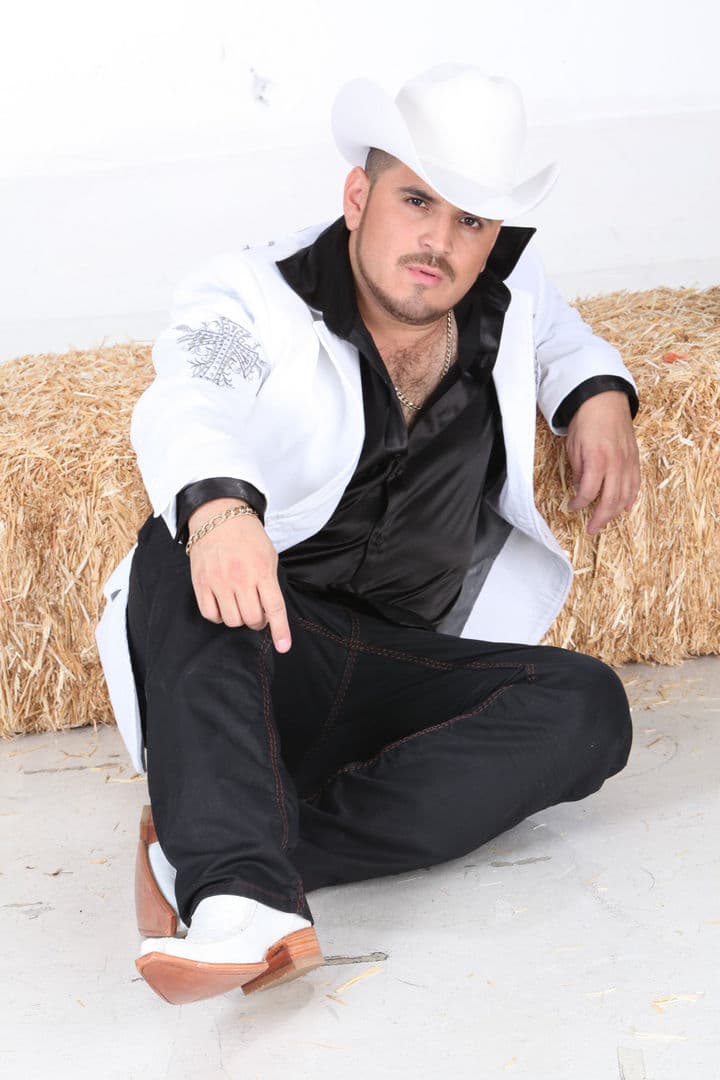 Divorcio. Además de hacerse la vasectomía, el cantante se separará de su esposa.