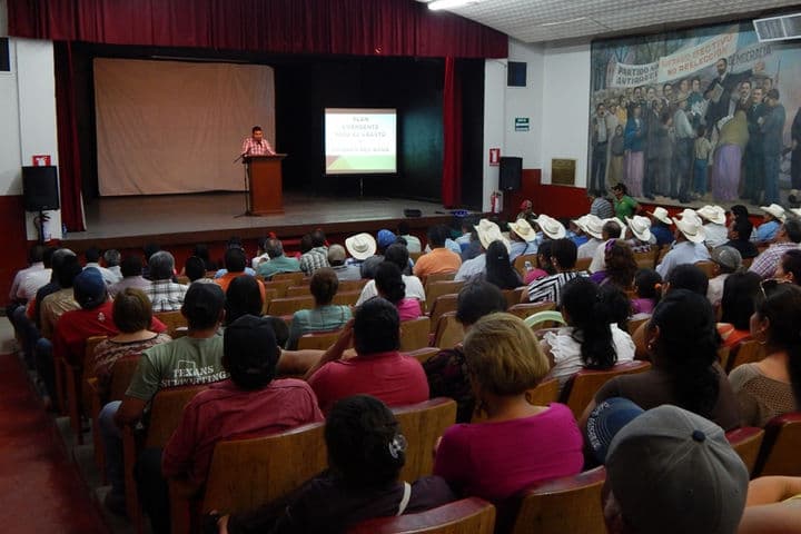 Presentación. Ante representantes de la sociedad civil, se presentó el Plan Emergente de Manejo y Distribución del Agua.