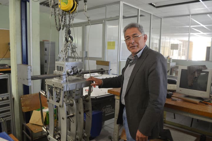 Investigación. Reconocido a nivel internacional, es el único lagunero nivel III del SNI.