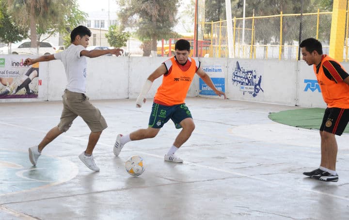 Muchas emociones se esperan a partir de la próxima semana en la Unidad Deportiva Compresora. Presentan torneo de futbol rápido