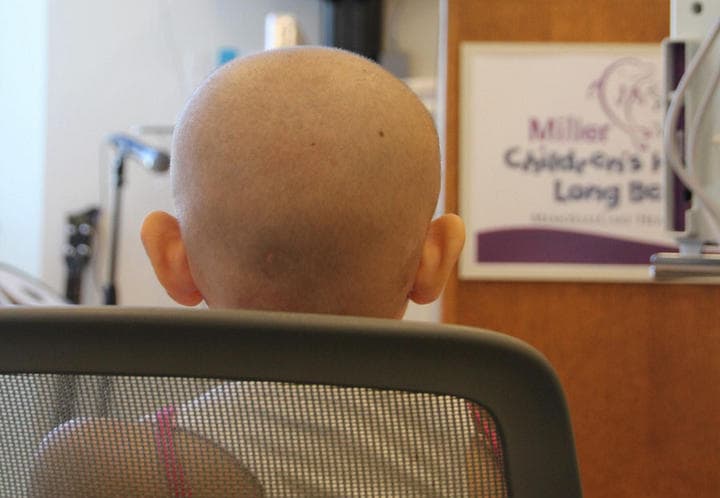 La esperanza de vida de personas con leucemia se ha incrementado de tres a 10 años. (ARCHIVO)