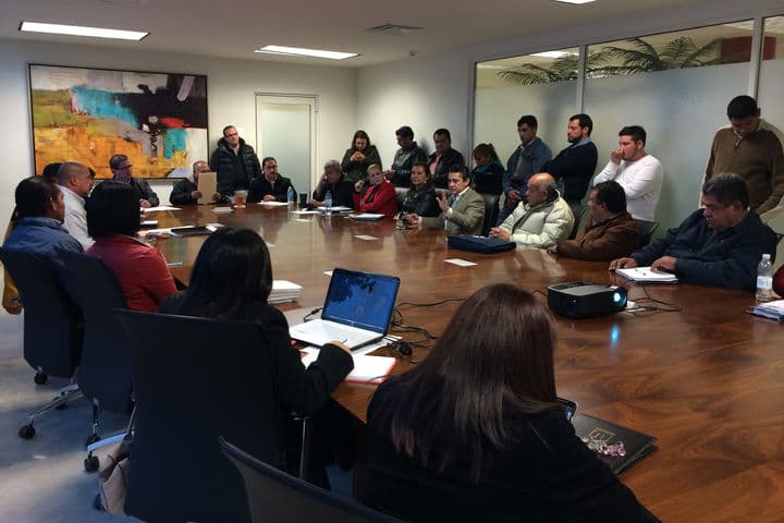 Discusión. Las opiniones entre regidores de la Comisión de Transporte se dividen. Unos dicen que hay avances, pero la mayoría considera que 'se hacen reuniones y reuniones', sin resultados.