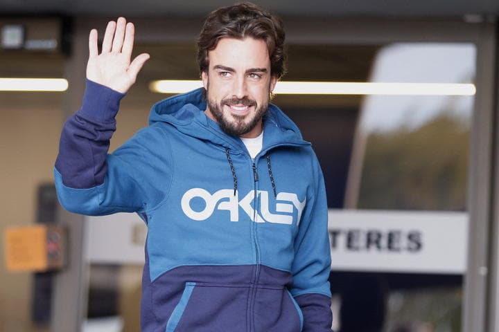 Tras casi tres días de observación en el Hospital General de Cataluña, el asturiano recibió el alta médica y se marchó por su propio pie. (EFE)