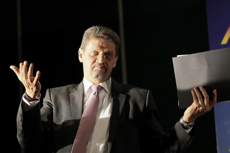 Defensor. Felipe Chao, directivo de MVS, volvió a salir al quite para responder a las acusaciones de Aristegui.