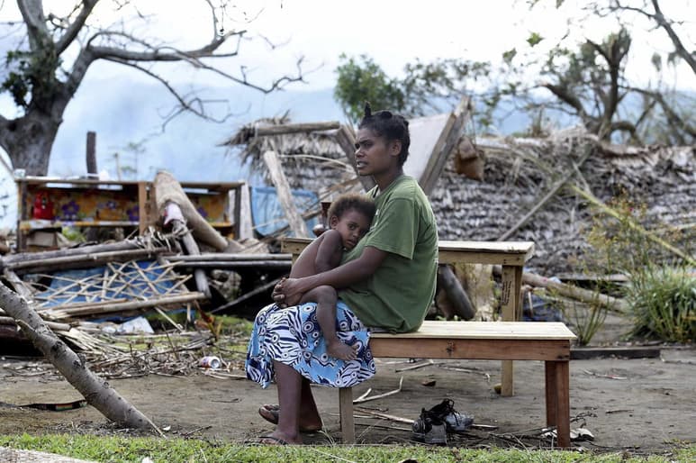 Las evaluaciones iniciales han confirmado la destrucción de entre 20 y 90 por ciento de las casas, escuelas, clínicas, iglesias y cultivos de 22 islas de las naciones ubicadas en el Pacífico afectadas por Pam. (EFE)