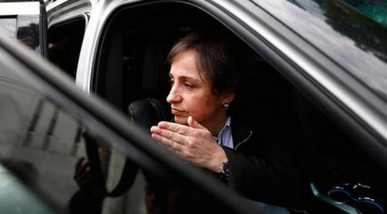 La periodista a confesó que la radio donde trabajaba le prohibió publicar un informe sobre la 'Casa Blanca' de Peña Nieto bajo amenazas de cerrar su programa. (ARCHIVO)