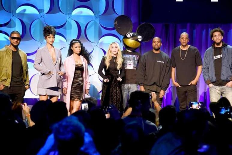 Grandes artistas presentaron en Nueva York la nueva opción de música por 'streaming'. (Twitter)