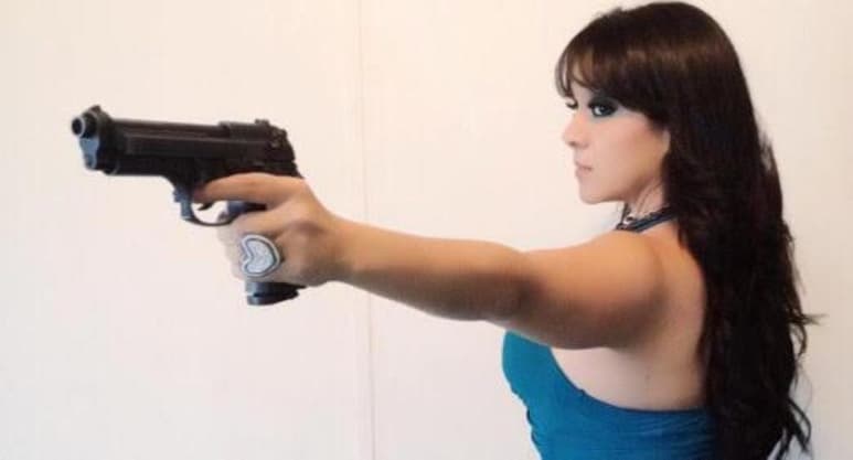 Claudia Casas Valdés participó como actriz en películas sobre narcotráfico. (Twitter)