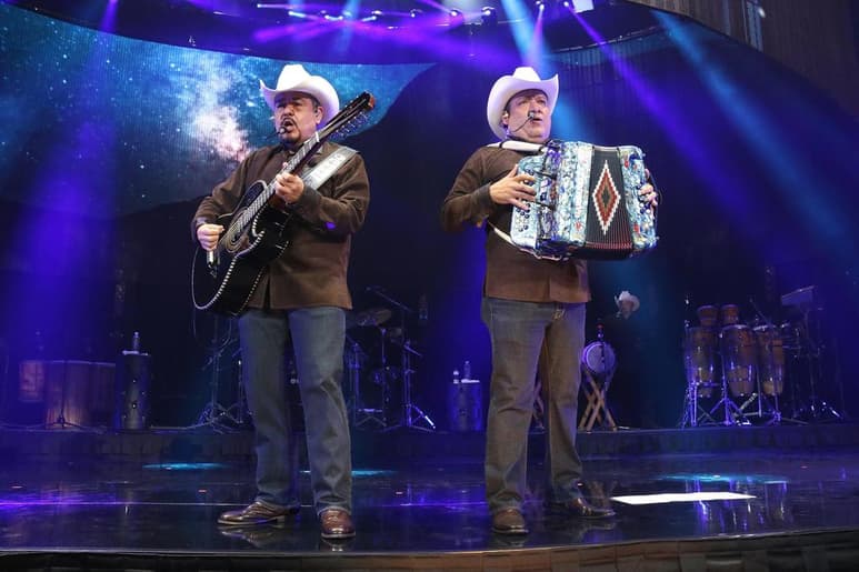 El grupo regiomontano de música norteña, se encuentra en esta ciudad, para promocionar su producción numero 28 'Abrázame'. (ARCHIVO)