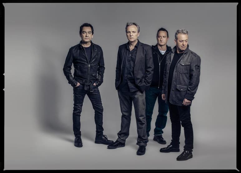 'Nuestro criterio es hacer siempre lo mejor para el grupo, porque lo mejor para el grupo es lo mejor para los cuatro”.
- RAFA GUTIÉRREZ, Guitarrista dela agrupación (Archivo)