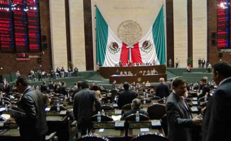 La creación del Día Nacional de la Oratoria se aprobó con 376 votos a favor, ocho abstenciones y cero en contra. (Twitter)