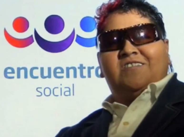 'Soy Martha Villalobos y ahora soy luchadora social, vengo al rescate de tus valores', expresó la llamada “Diva del Ring” en un spot promocional del partido que la respalda. (Facebook)