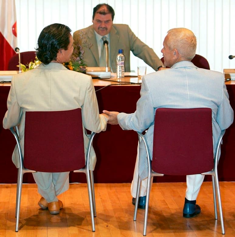 Puerto Rico impulsó hoy las medidas legislativas necesarias para reconocer en un plazo máximo de quince días los matrimonios entre homosexuales, y permitirles adoptar niños.