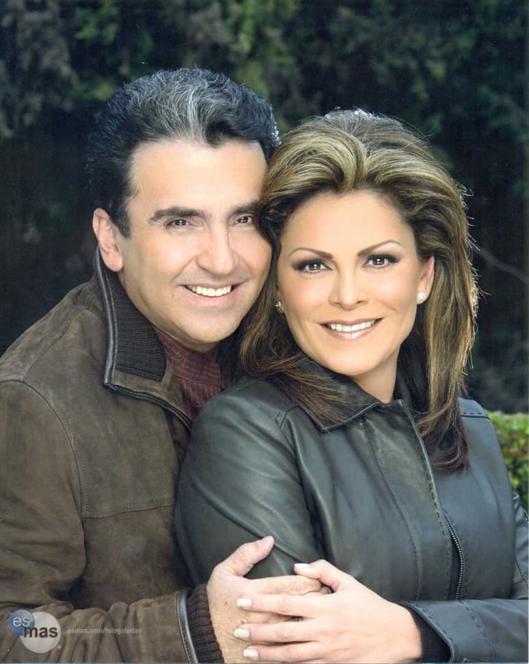 Separación. La pareja, que contrajo nupcias en 2007, expresó que no se darán mayores detalles sobre su divorcio.