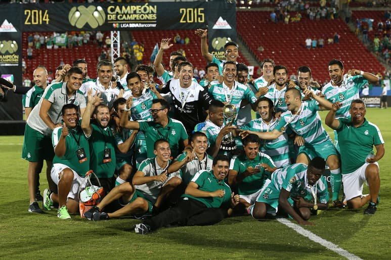 León es el primero en la fila de dieciséis contendientes que desean abollarle la corona a Santos en el Apertura 2015. (JAMMEDIA)