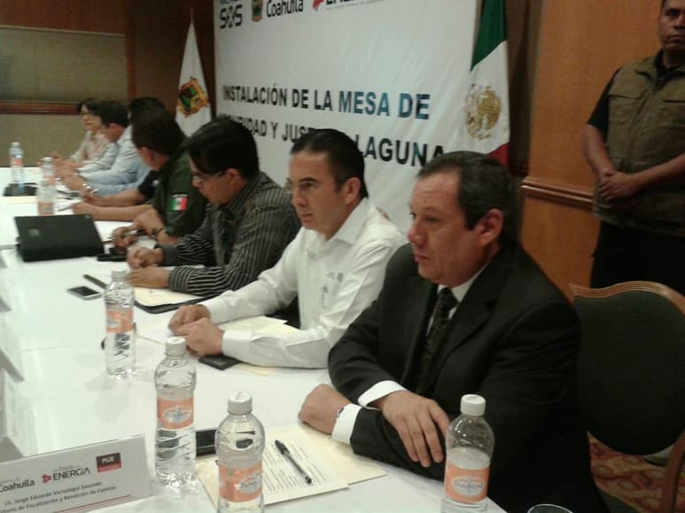 En la mesa convergen autoridades federales, estatales, municipales y ciudadanos, para trabajar de forma conjunta y sistemática.