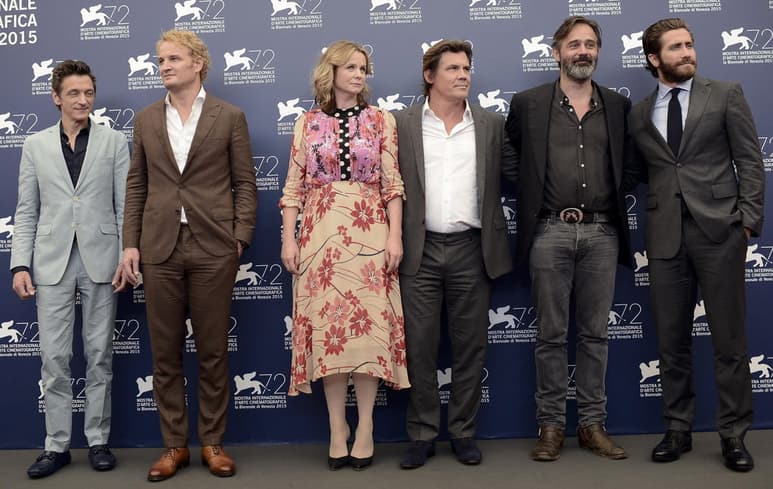 Elenco. Los actores del filme, así como su director, estuvieron presentes durante la proyección de la cinta a la prensa, la cual no fue muy bien recibida por los asistentes. (EFE)