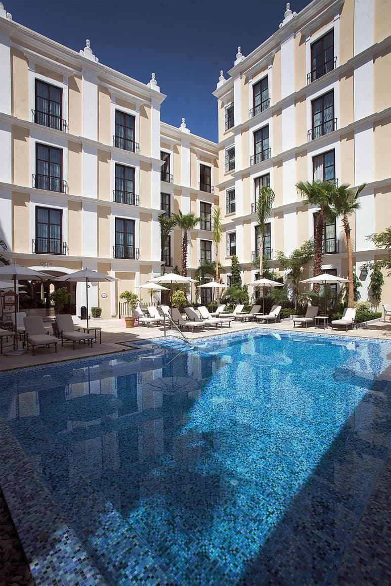 El Hotel Solar de las Ánimas, en el centro de Tequila, es una buena opción para disfrutar de este Pueblo Mágico. (Agencias)
