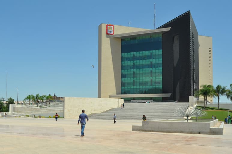 Objetivo. Recursos y personal del Municipio eran usados para cobrar a empleados cuota a favor del PRI y su Fundación Colosio.
