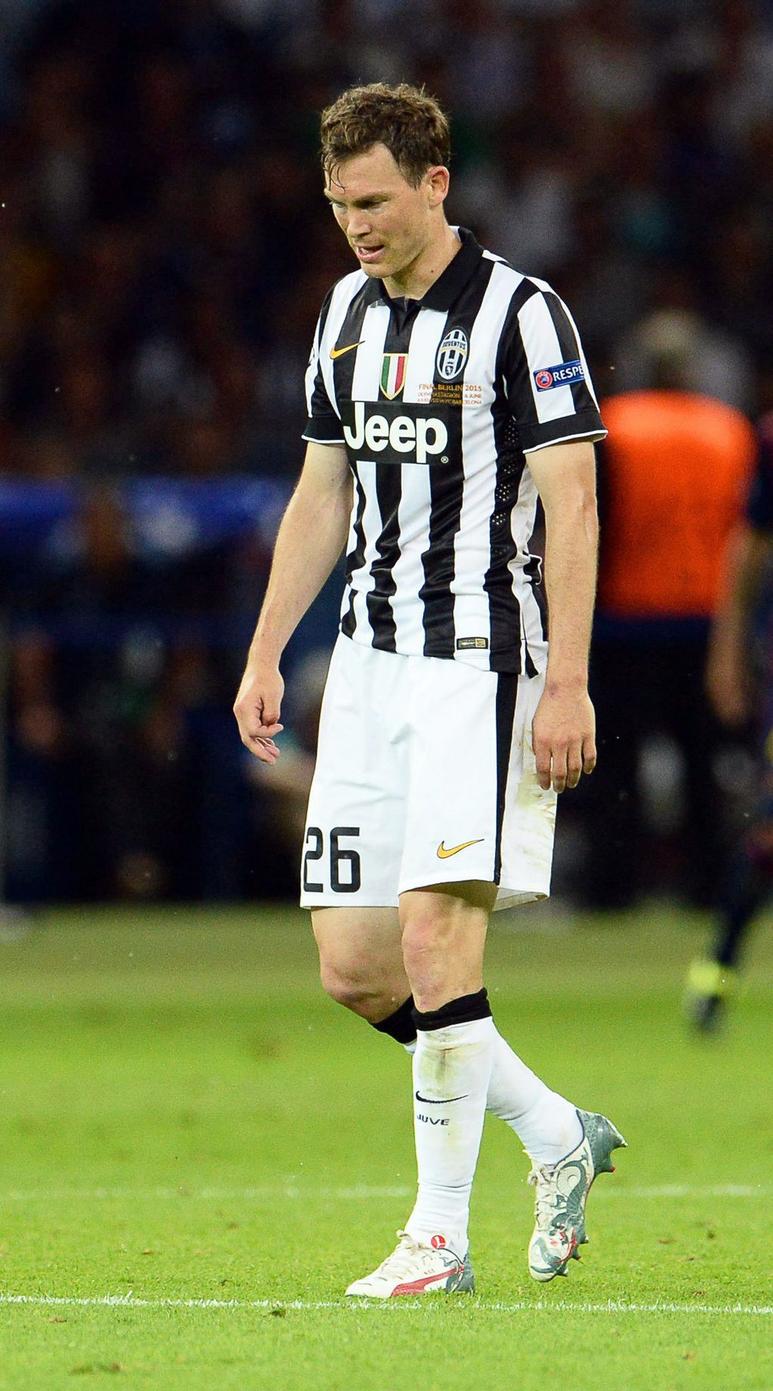 El jugador suizo sufrió una arritmia cardiaca durante el encuentro de la quinta jornada de la Serie A. (Archivo)