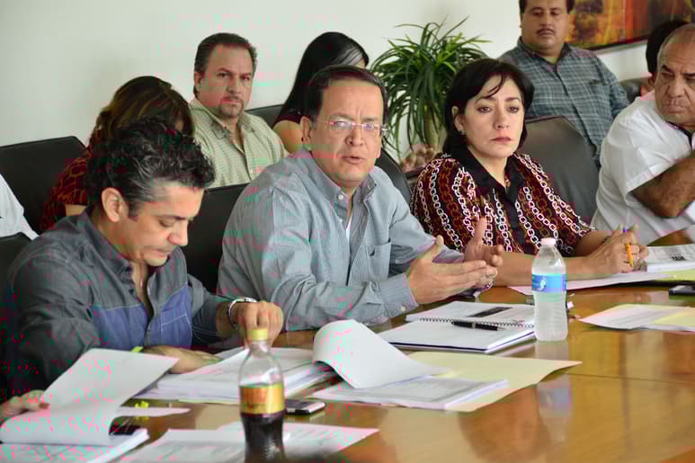 Recursos. La Comisión de Hacienda y Cuenta Pública aprobó en lo general el proyecto de Ley de Ingresos para el 2016. Se busca aprovechar la modernización catastral para lograr más recursos. (Fernando Compeán)