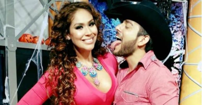 La presentadora mexicana fue despedida junto con Enrique Tovar luego de que las imágenes en las que este la acosa se hicieran virales. (TWITTER)