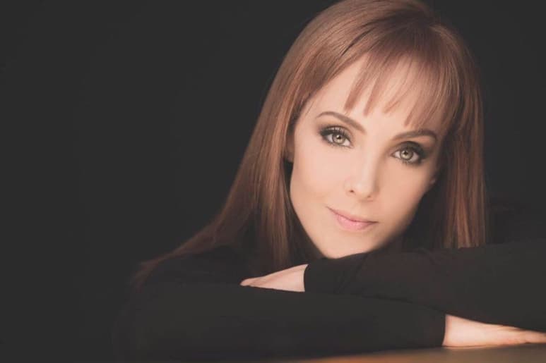 El caso más reciente es el de la conductora Fran Meric, quien aseguran, fue despedida. (Facebook)