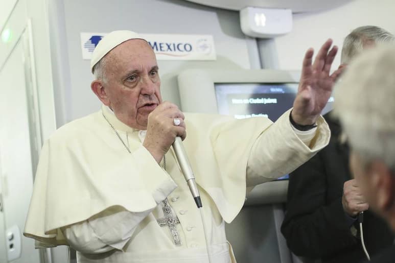 Aclara. El Papa Francisco dijo que hubo intentos para ver a los padres de los normalistas.