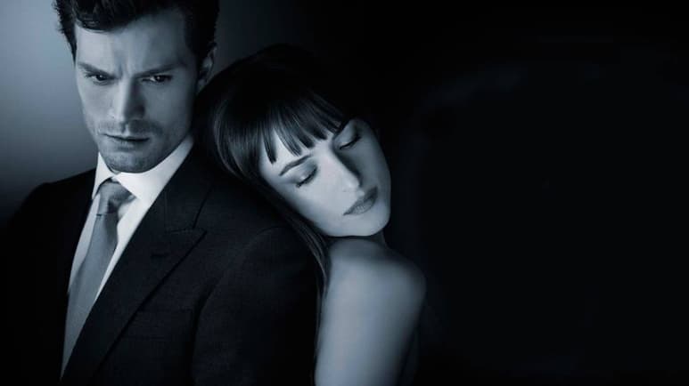 Arrasa. La cinta Fifty Shades of Grey (50 Sombras de Grey) se llevó cinco galardones en total, convirtiéndose en la máxima ganadora.