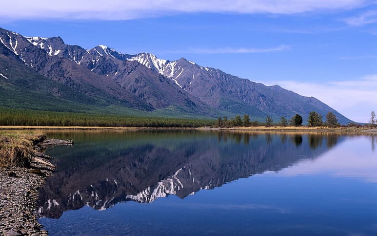 Lago Baikal.