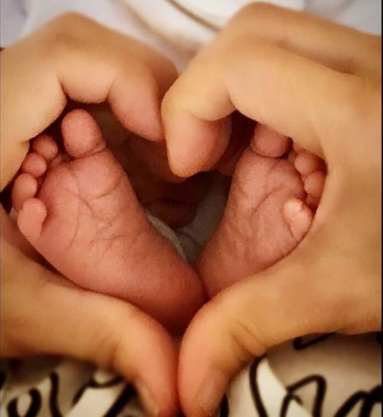 Hace un mes, Paulina se convirtió en mamá por segunda vez; aún no se conoce el rostro del pequeño ni cómo se llamará. (ESPECIAL)