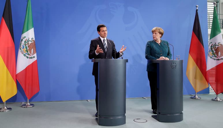 Enrique Peña Nieto concluyó su visita a Alemania tras reunirse con la canciller Angela Merkel. (AP)