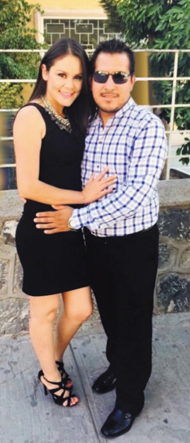 Karla Paola Martínez Montiel y Gustavo Alejandro Ramírez Aguillón.