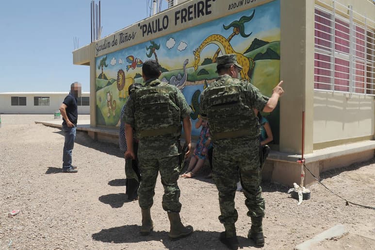Los paramédicos de Cruz Roja de Gómez Palacio atendieron a la maestra embarazada que presentaba crisis nerviosa, la cual no ameritó traslado a algún hospital.