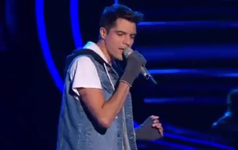 El joven intérprete detalló que desde hace siete años empezó a hacer música, y que ha estado en varias bandas, lo que consideró que ha sido su preparación para llegar a “La Voz… México”. (TWITTER)