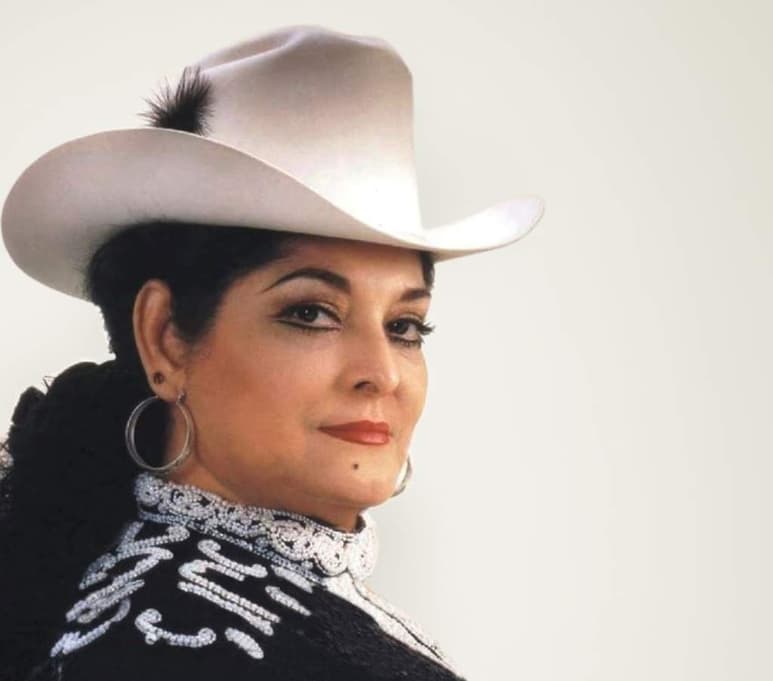 Muere 'La Alondra de México'