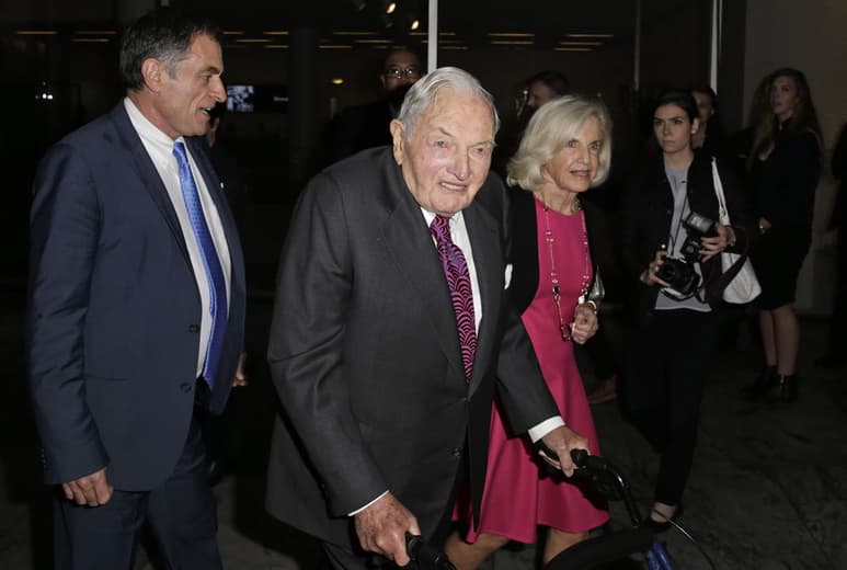 El banquero estadounidense David Rockefeller forma parte de una de las familias más poderosas del mundo. (ARCHIVO)