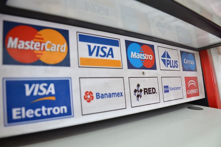 
Según la Condusef, el correo apócrifo pide al usuario ingresar a un enlace para, supuestamente, seguir contando con los beneficios de acceso a Bancanet.