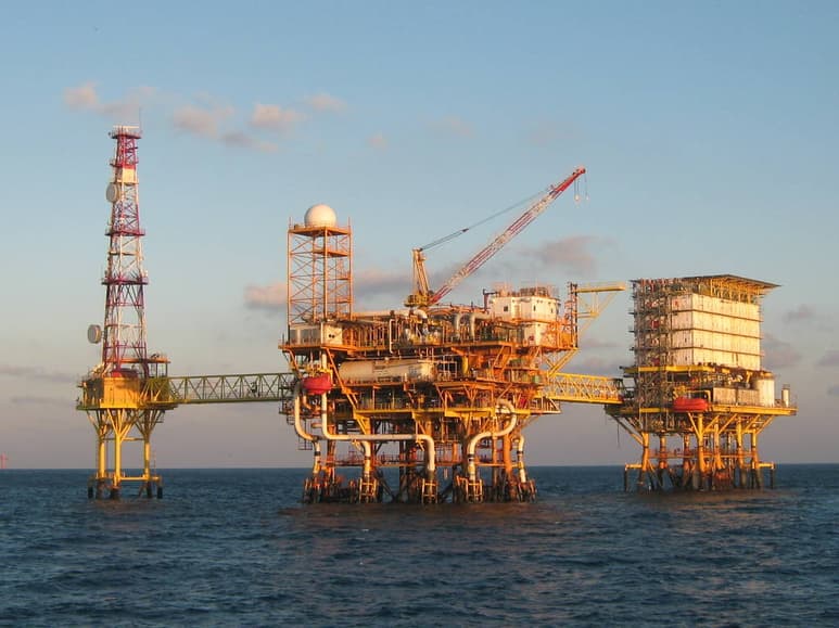 Petróleo. De acuerdo a la Asociación Mexicana de la Industria Petrolera los recortes dañaron las dinámica del ramo.