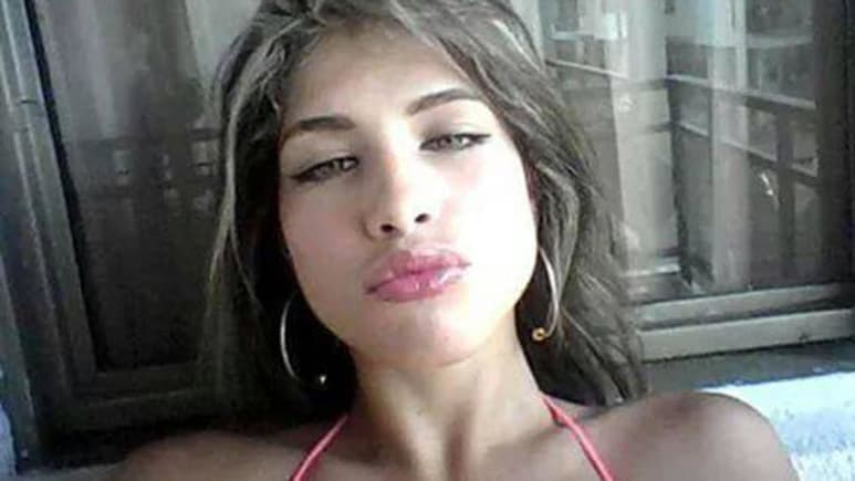 Suicidio.Ayer sepultaron a Stephanie Magón. (ARCHIVO)