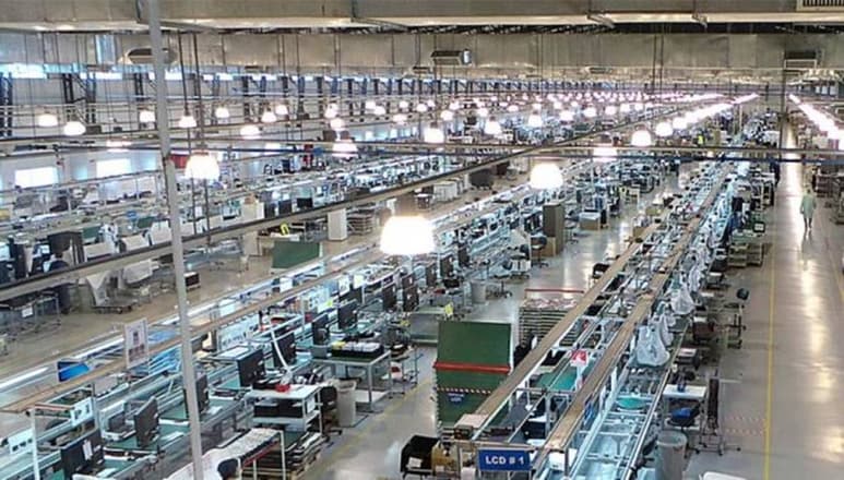 Chinos en México. La empresa Hisense compró la planta de pantallas a Sharp que está ubicada en Rosarito, Baja California.