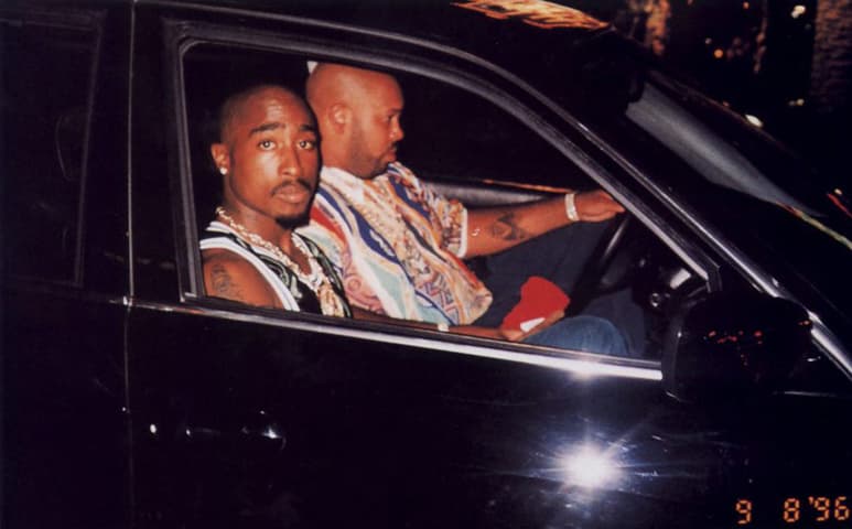 1996: El rapero Tupac Shakur es baleado en Las Vegas