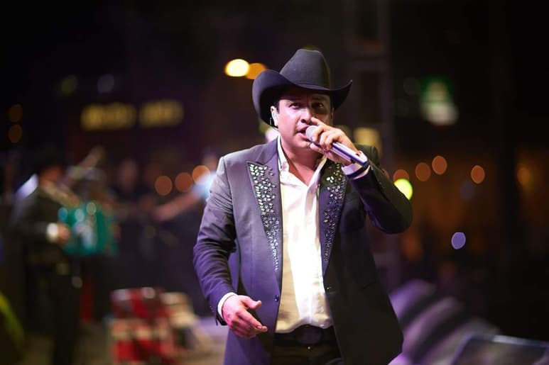 La Banda MS planea grabar algunos temas con invitados especiales, entre ellos Álvarez, quien fuera uno de los vocalistas. (ARCHIVO)