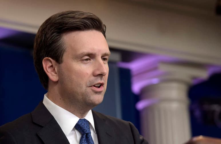 Earnest dijo que aún el propio líder republicano del Congreso, Paul Ryan, expresó a través de su vocero su confianza en la integridad del sistema electoral, y en que esta elección será conducida de manera justa. (ARCHIVO)